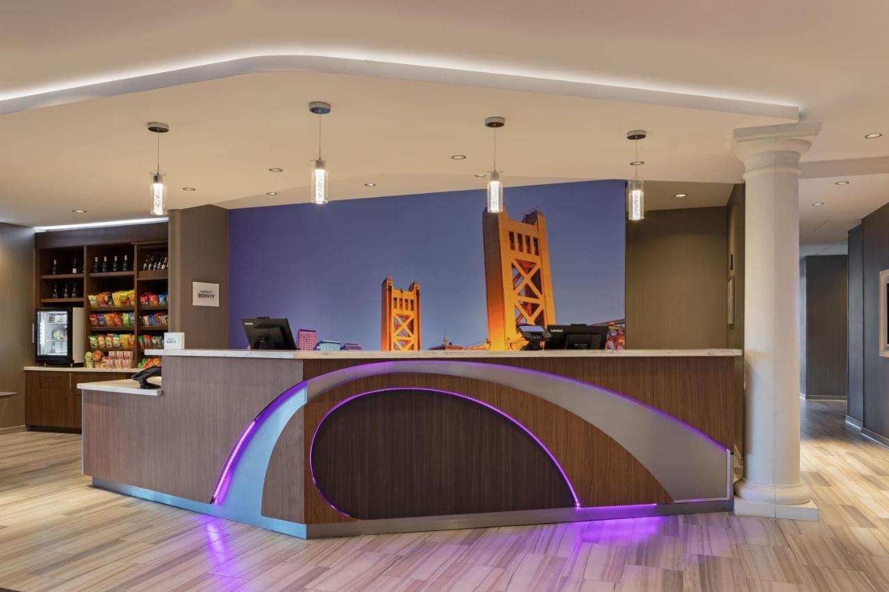 Springhill Suites By Marriott Уэст-Сакраменто Экстерьер фото