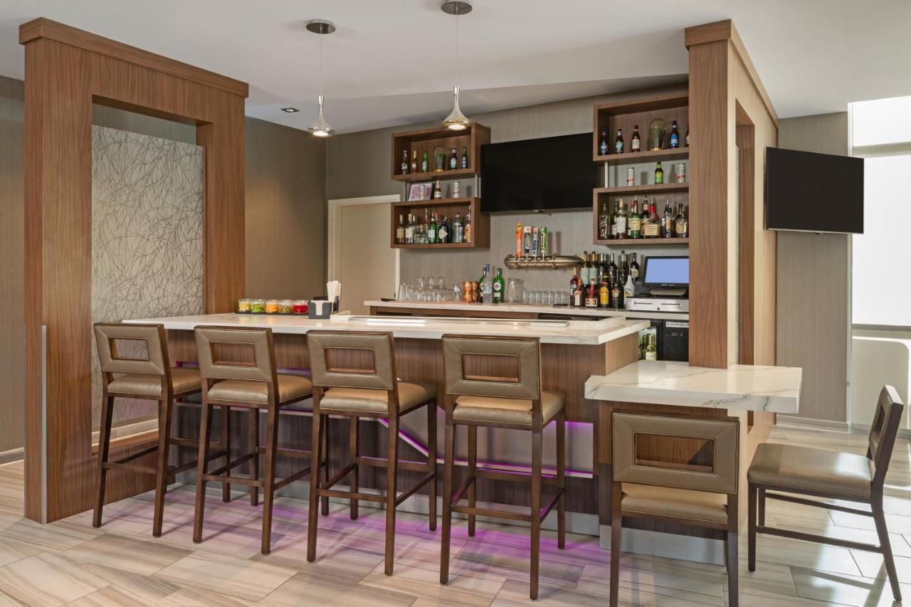 Springhill Suites By Marriott Уэст-Сакраменто Экстерьер фото